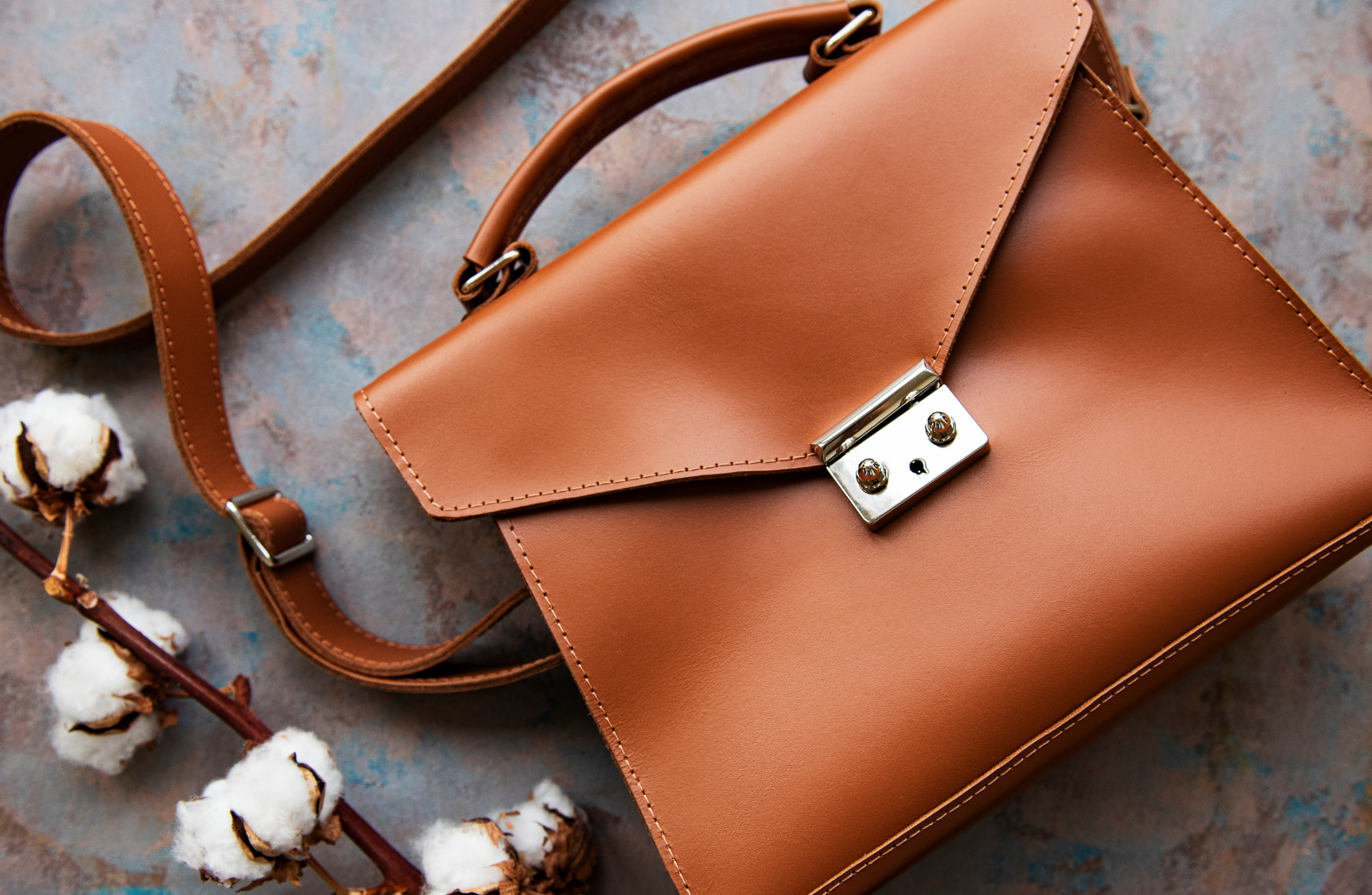 Comment entretenir son sac en cuir ? My Little Pressing Blog